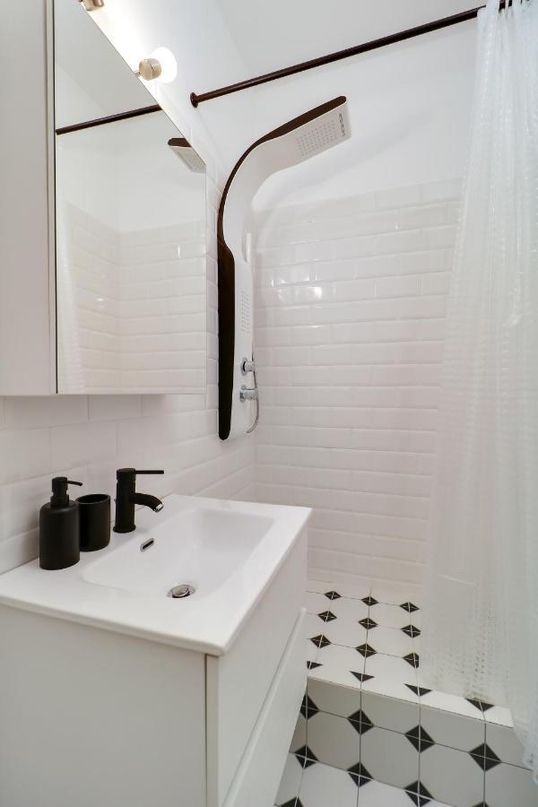 אתונה Ermou Fashion Suites By Living-Space מראה חיצוני תמונה
