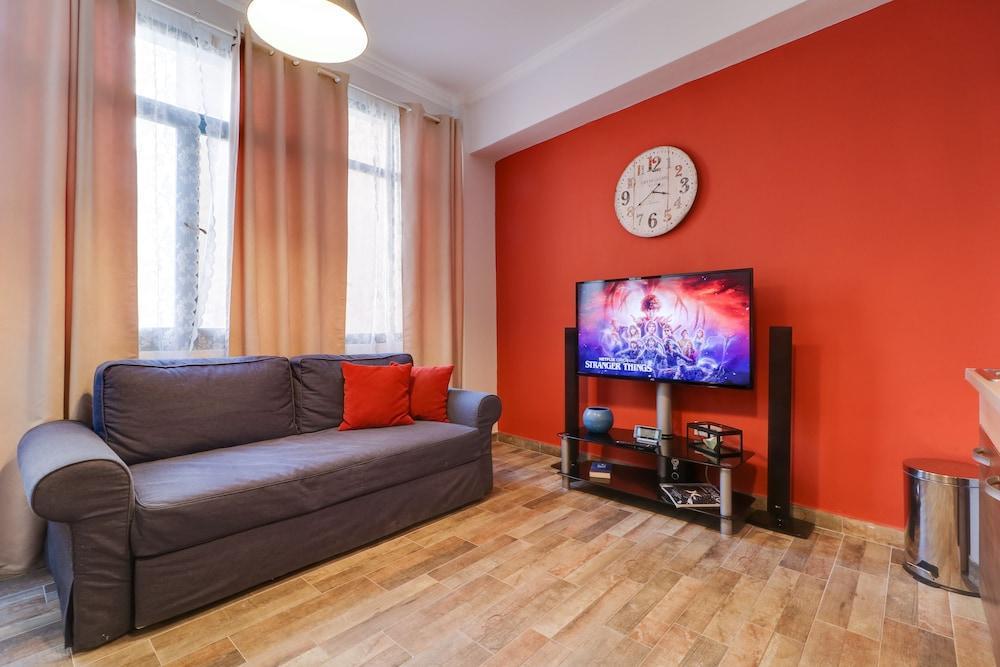 אתונה Ermou Fashion Suites By Living-Space מראה חיצוני תמונה